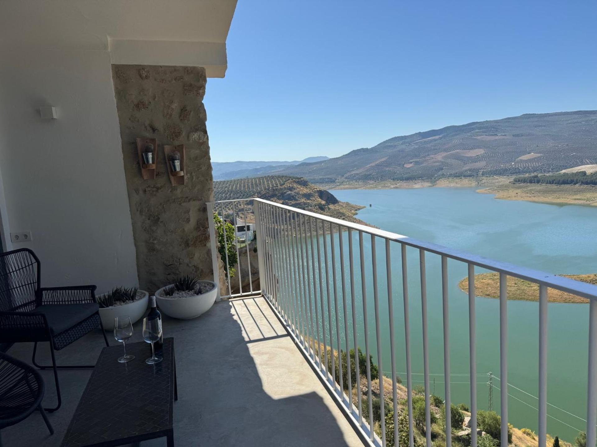 Casa Trece Villa Iznájar Dış mekan fotoğraf