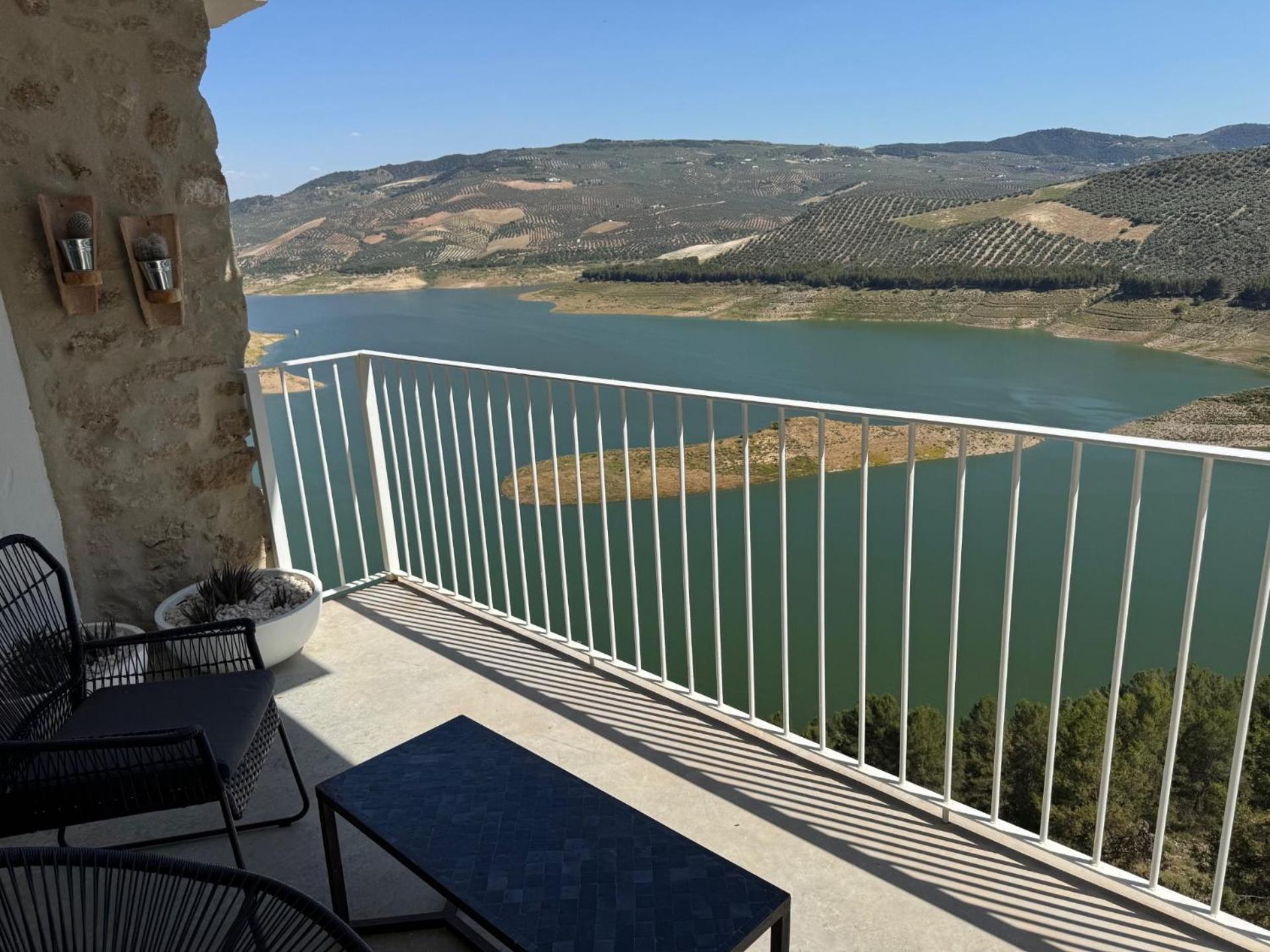 Casa Trece Villa Iznájar Dış mekan fotoğraf