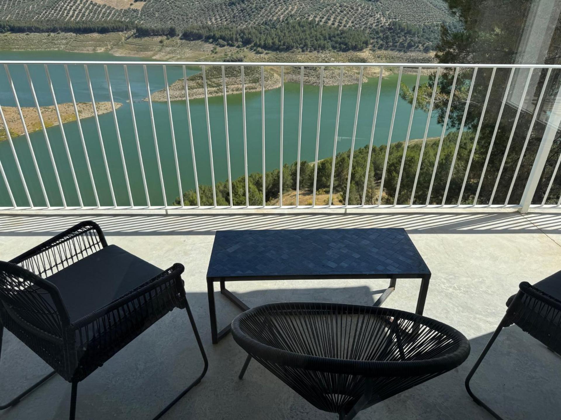 Casa Trece Villa Iznájar Dış mekan fotoğraf